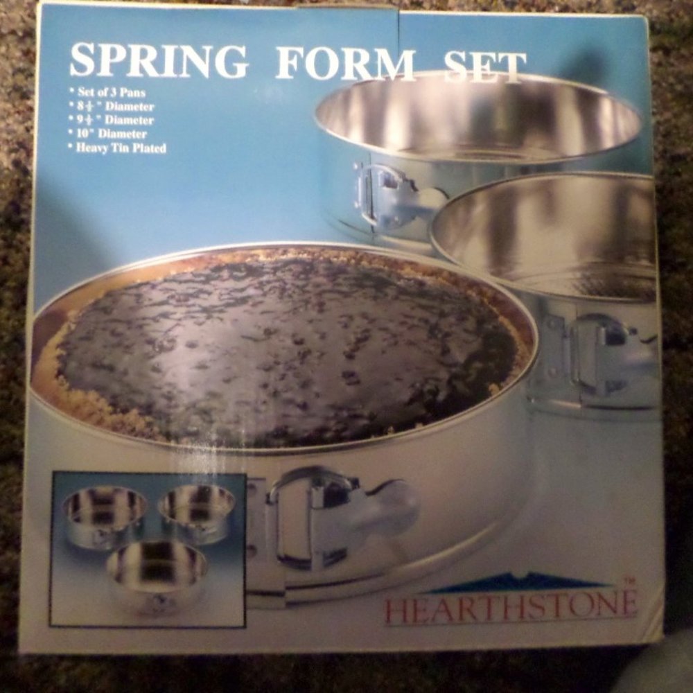 Hearthstone 3 Piece Spring Form Pan Set New in Box